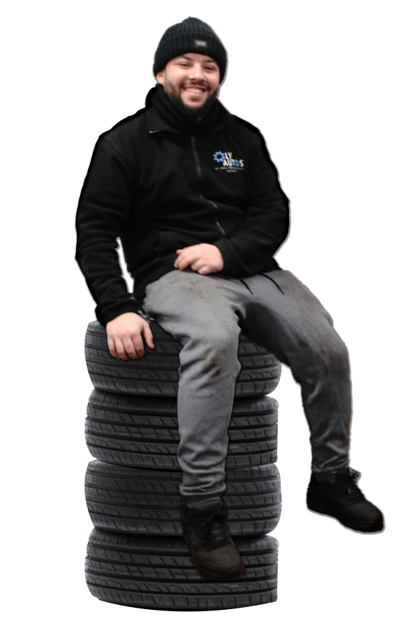 Oly-Autos-on-Tyre-min